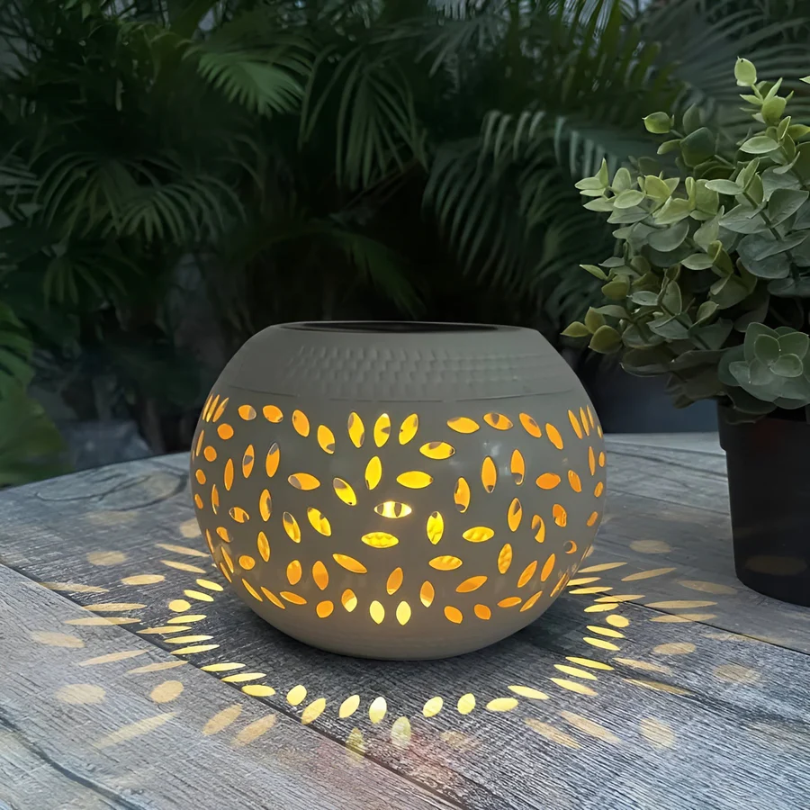 Solar Garden Light with Cut-Out Pattern