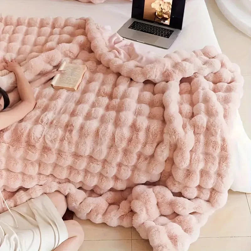 Faux Fur Blanket | Ultra-Soft Double-Lined All-Season
