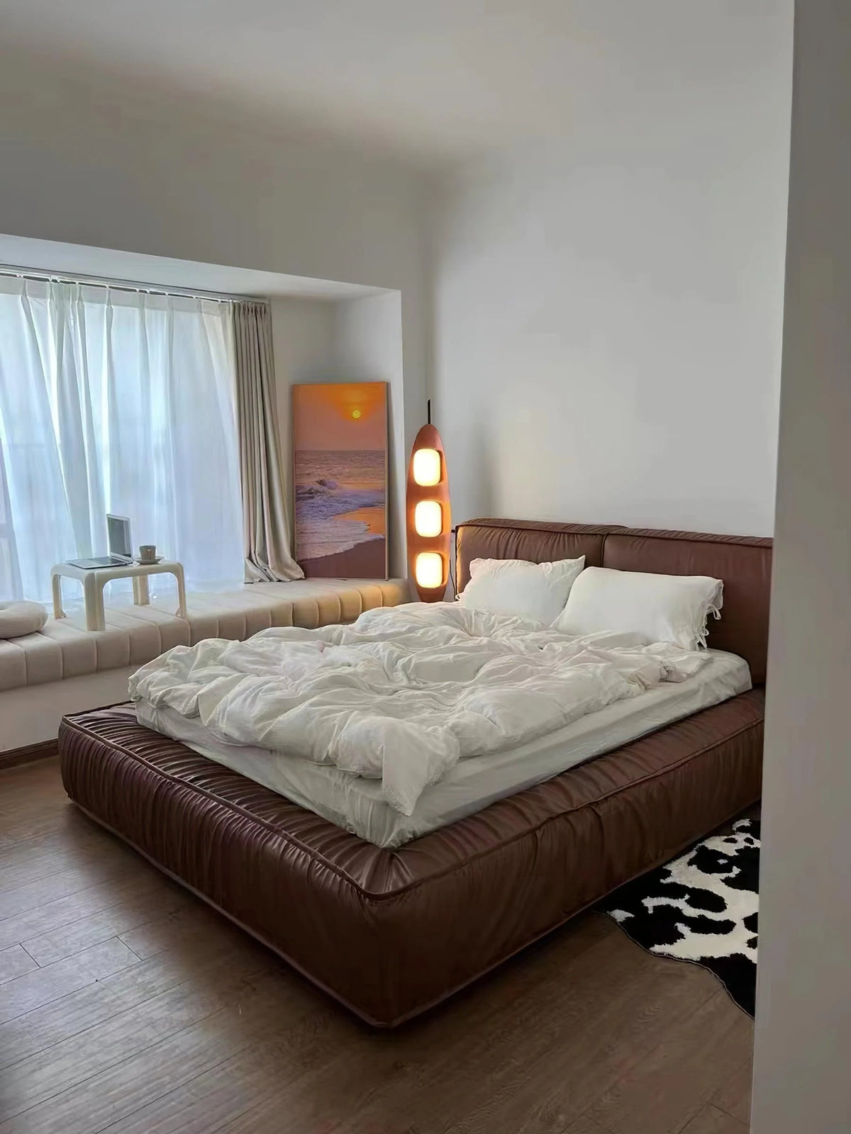 Floor Lamp | Surfboard-Style Marble Base & Integrated LED | 160 cm Height