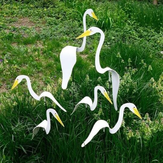 Garden Flamingo Stake | Wind-Activated Dancing & Weatherproof | Approx. 65 cm