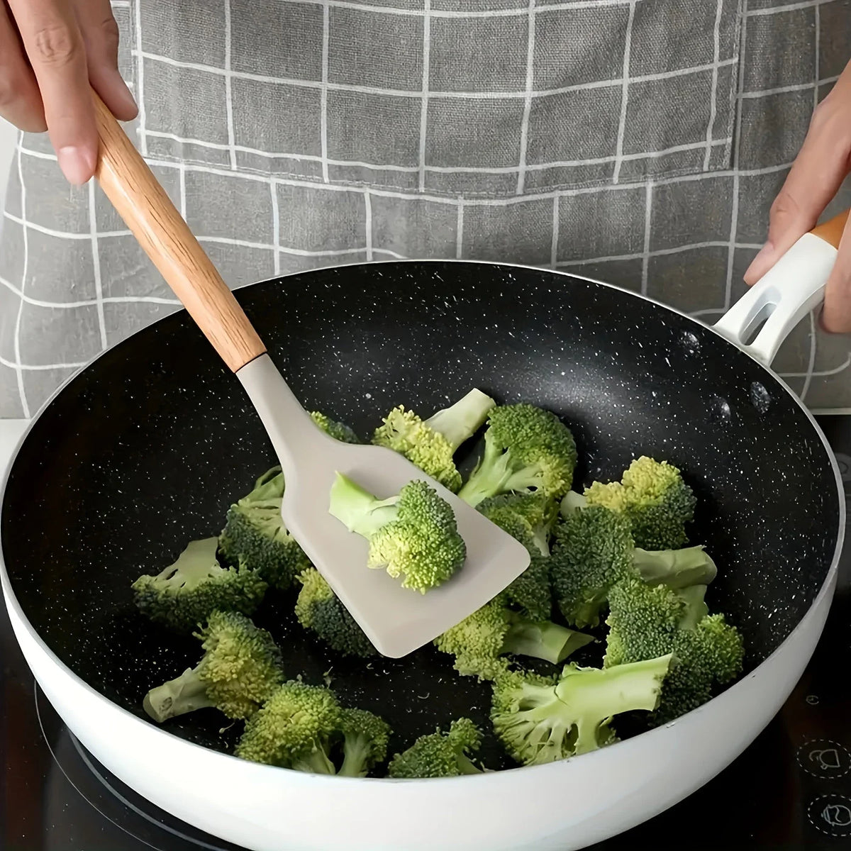 Kitchen Utensil Set | Heat-Resistant Silicone & Wooden Handles | 12-Piece