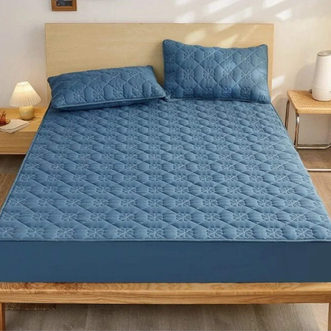 Mattress Protector & Pillow Covers | Waterproof & Hypoallergenic | 160 x 200 cm