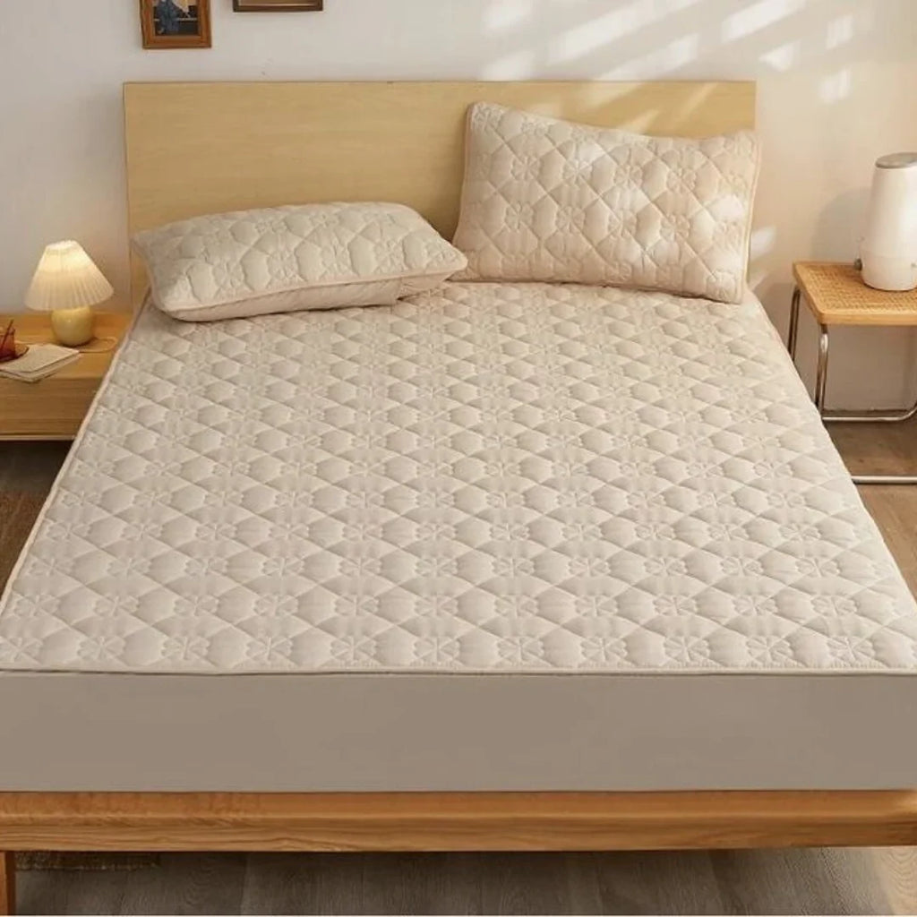 Mattress Protector & Pillow Covers | Waterproof & Hypoallergenic | 160 x 200 cm