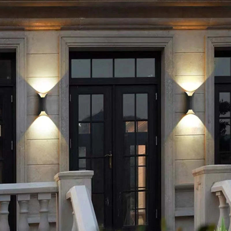 Outdoor Wall Lamp | Integrated LED & IP65 Weather Resistant | Black-Gold Finish