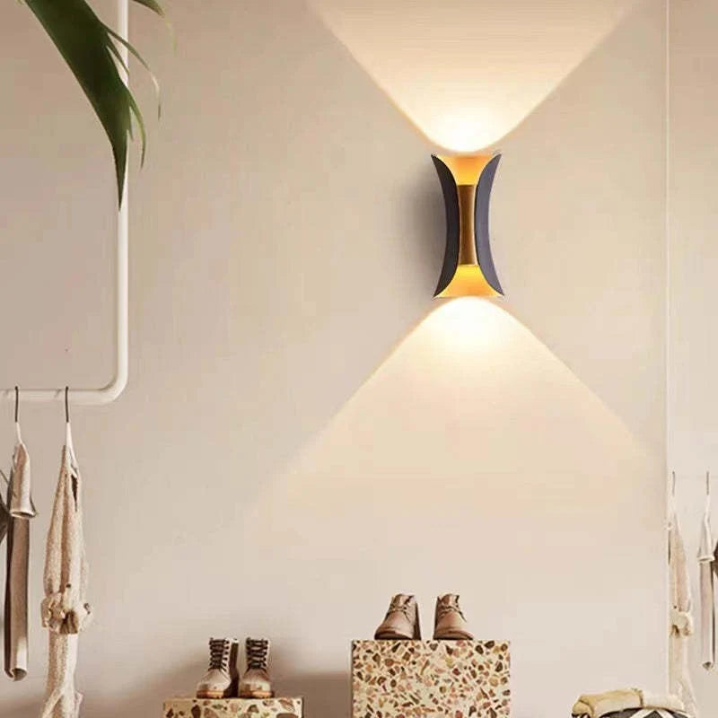 Outdoor Wall Lamp | Integrated LED & IP65 Weather Resistant | Black-Gold Finish