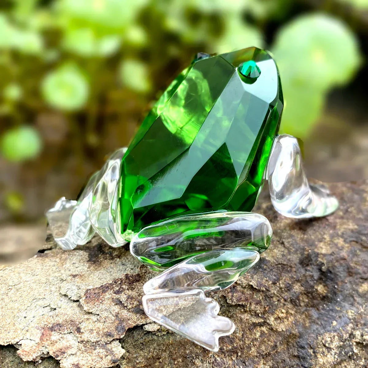Paperweight | Crystal Frog Figurine & Desk Decor