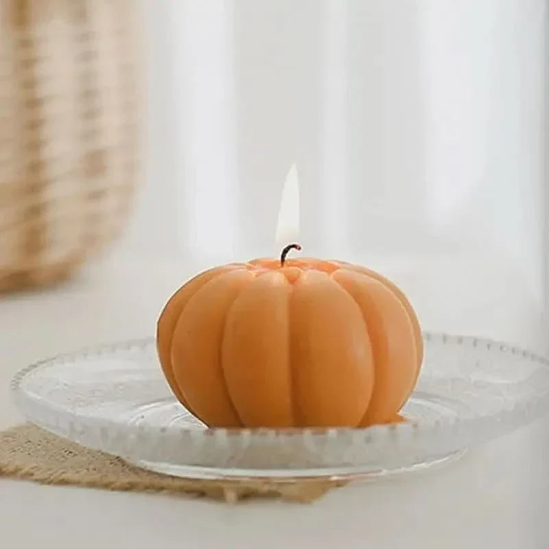 Scented Candle | Handmade Pumpkin-Shaped & Fragranced | 7 x 5 cm