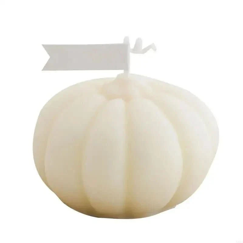 Scented Candle | Handmade Pumpkin-Shaped & Fragranced | 7 x 5 cm