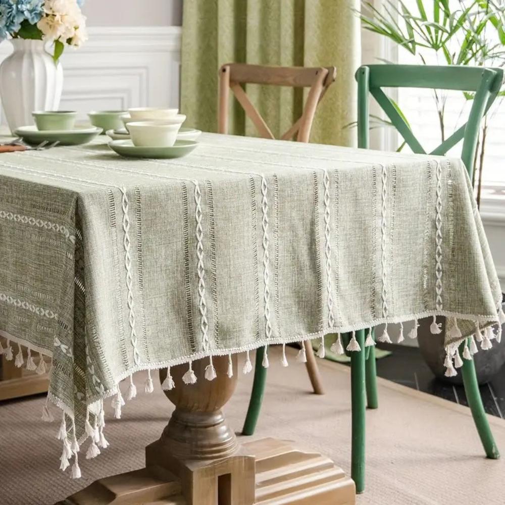 Tablecloth with Cotton-Linen Blend