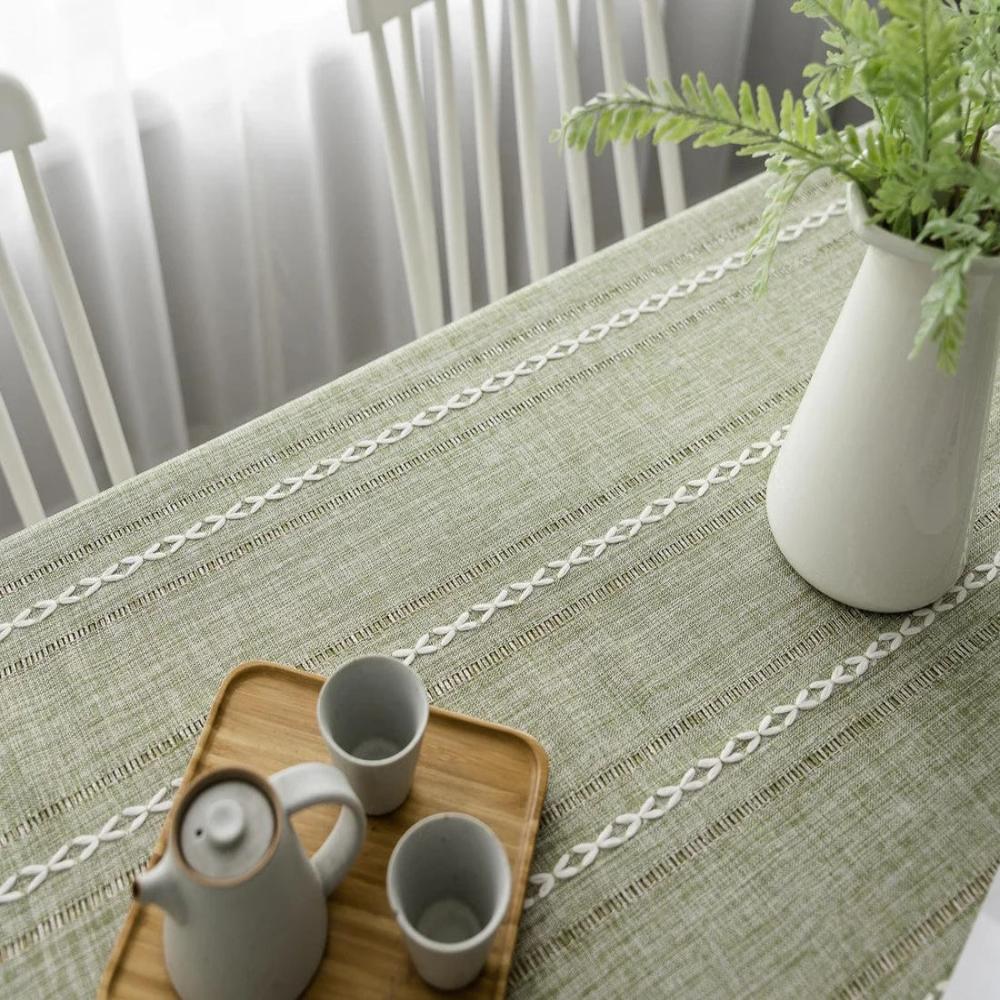 Tablecloth with Cotton-Linen Blend