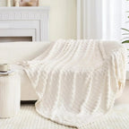 Throw Blanket | 3D Bubble Plush & Breathable Microfiber Fleece | 70 x 100 cm