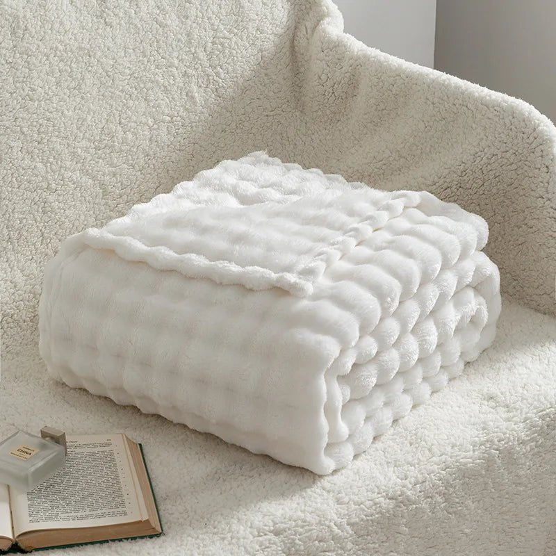 Throw Blanket | 3D Bubble Plush & Breathable Microfiber Fleece | 70 x 100 cm