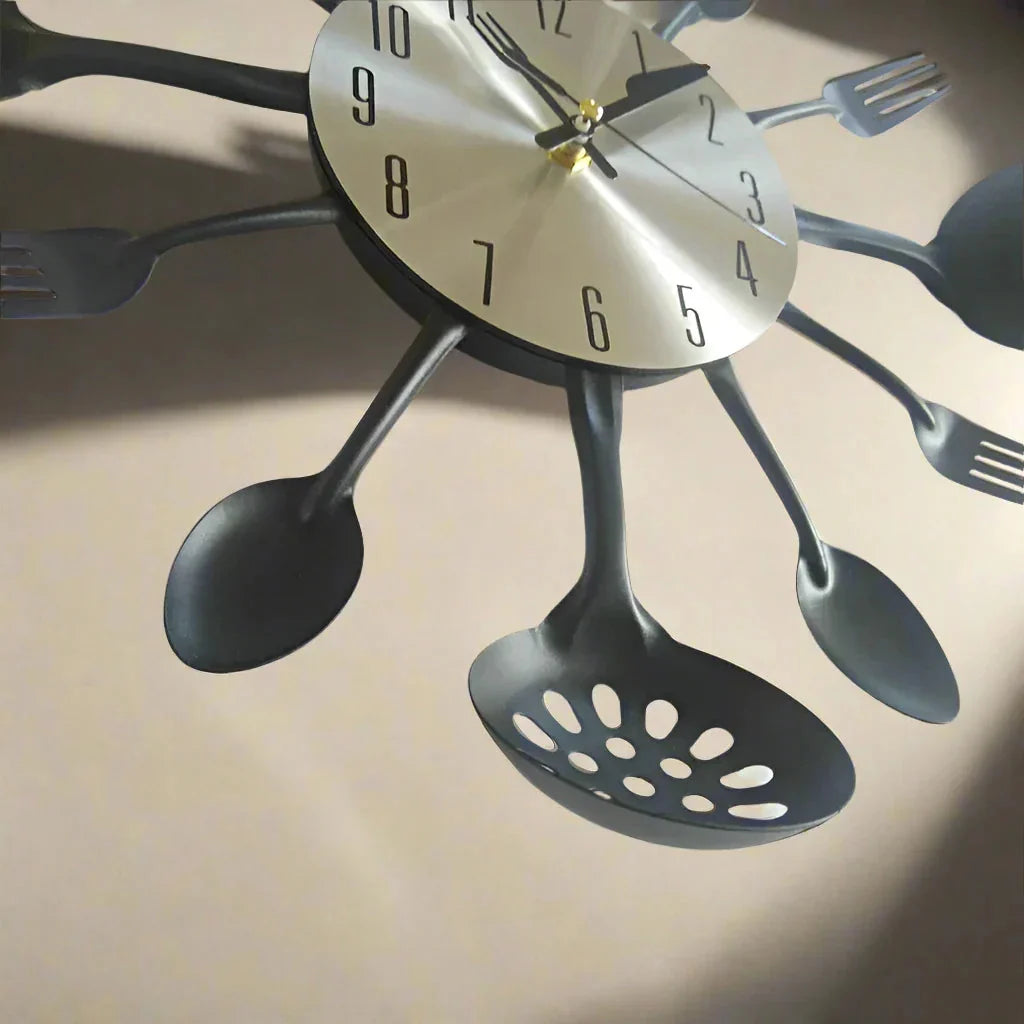 Wall Clock | Silent Quartz Movement & Bold Round Design
