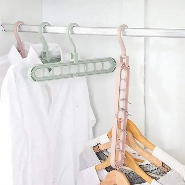 Wardrobe Organizer with Cascading Hangers