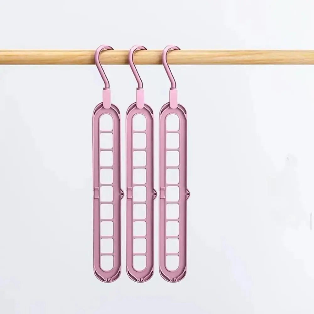 Wardrobe Organizer with Cascading Hangers