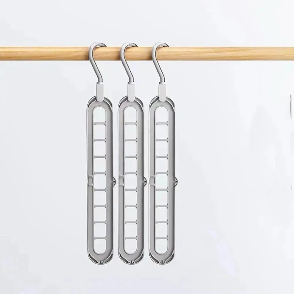 Wardrobe Organizer with Cascading Hangers